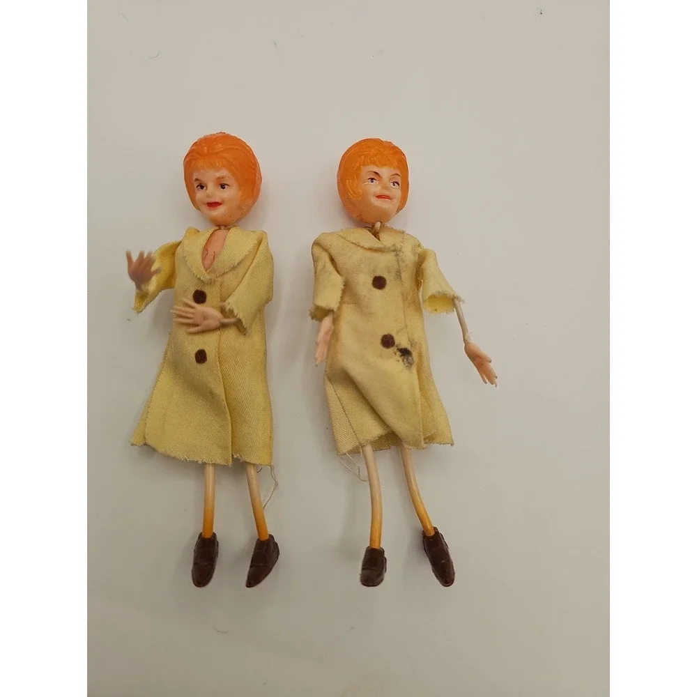 vintage antique miniature bisque dollhouse dolls C1